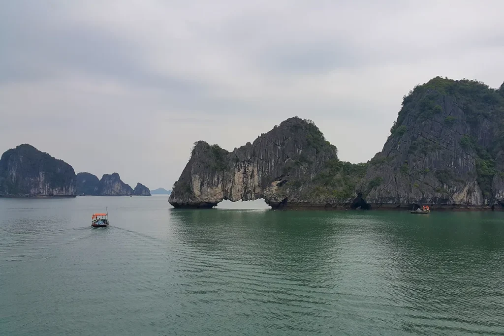 Ha Long Bay & Cat Ba Island 11
