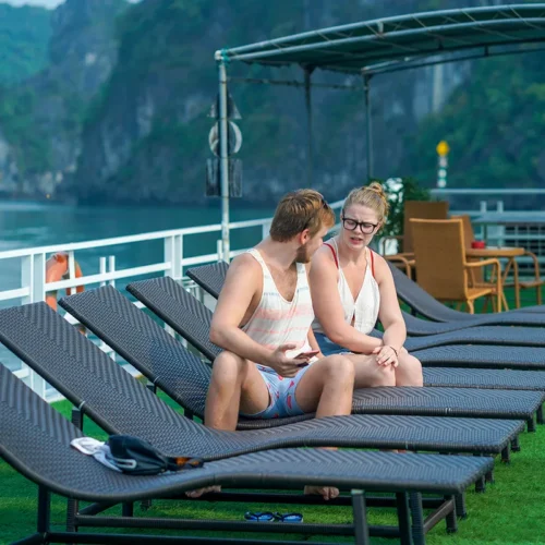 Ha Long Bay & Cat Ba Island 1