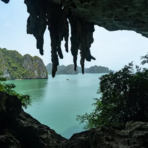 Halong bay cruise 3