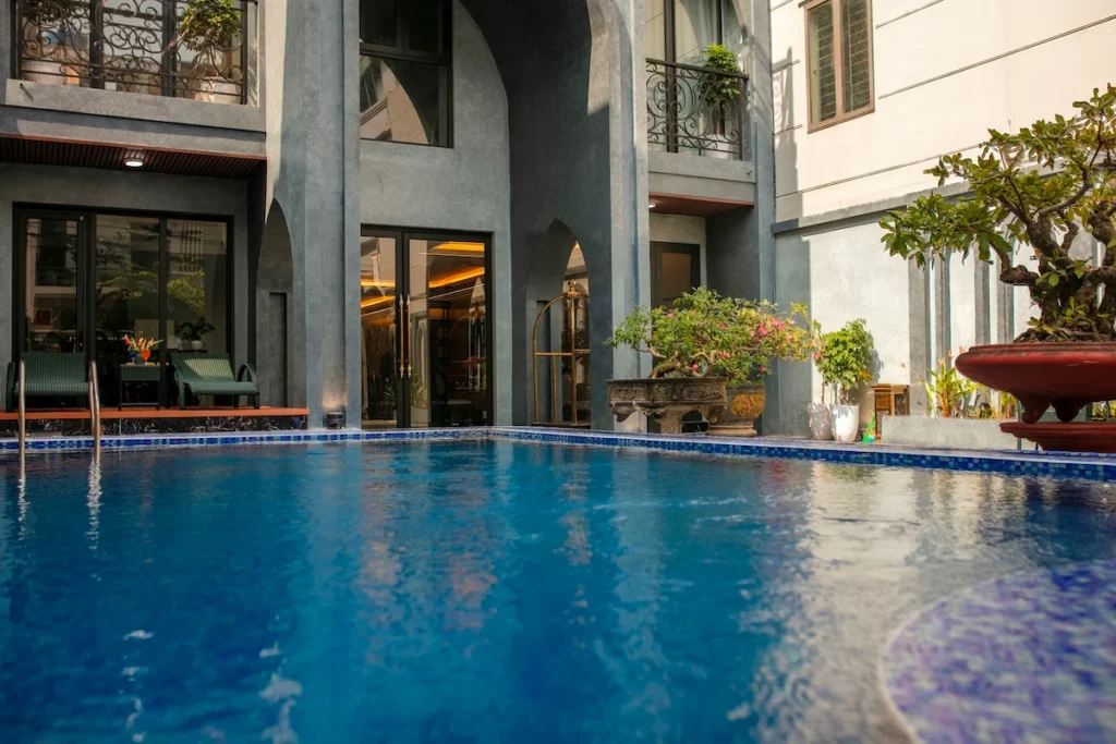 Swimming Pool at Phat Diem Plaza Hotel